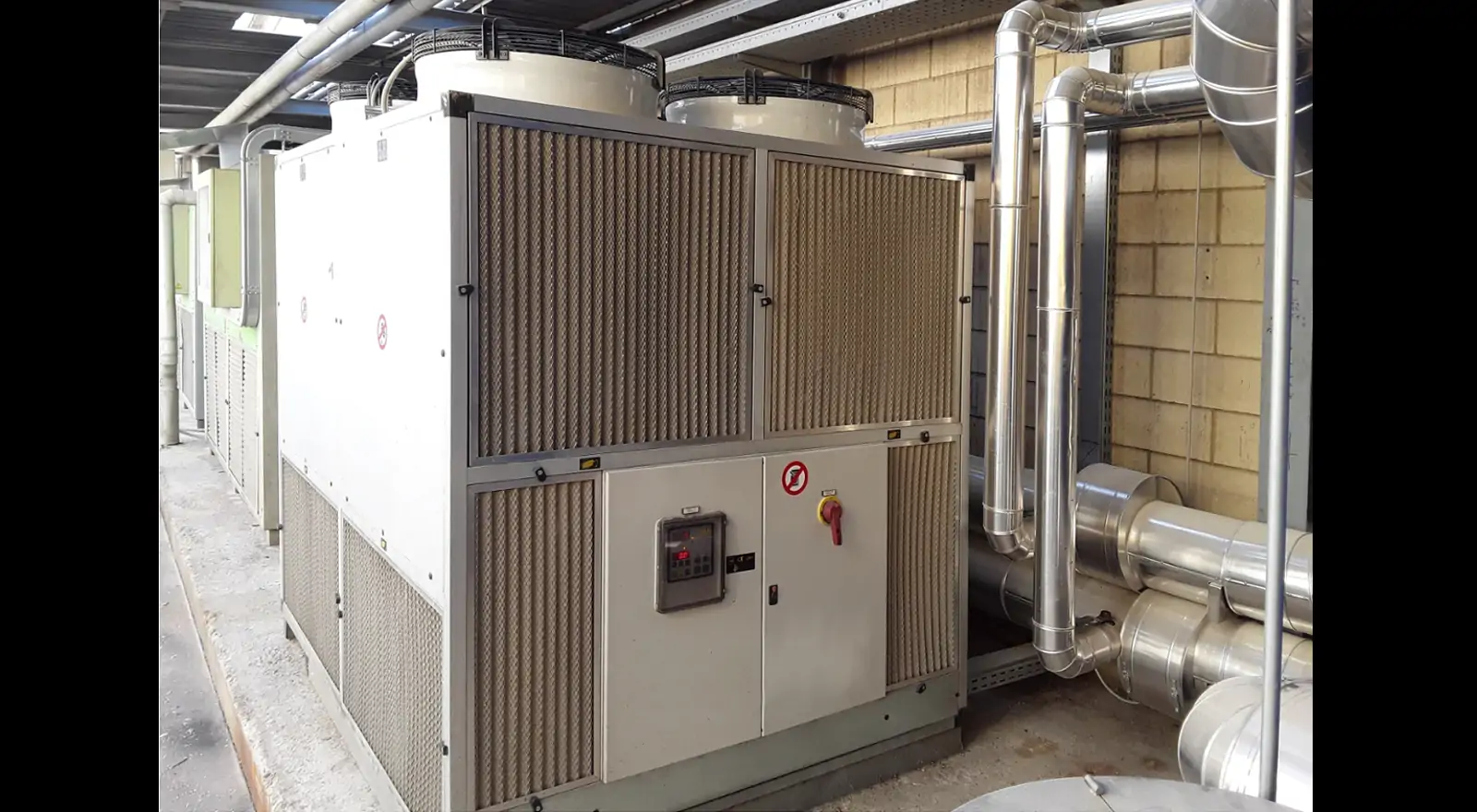 Why Reliable Chiller Service Matters for Oklahoma Businesses